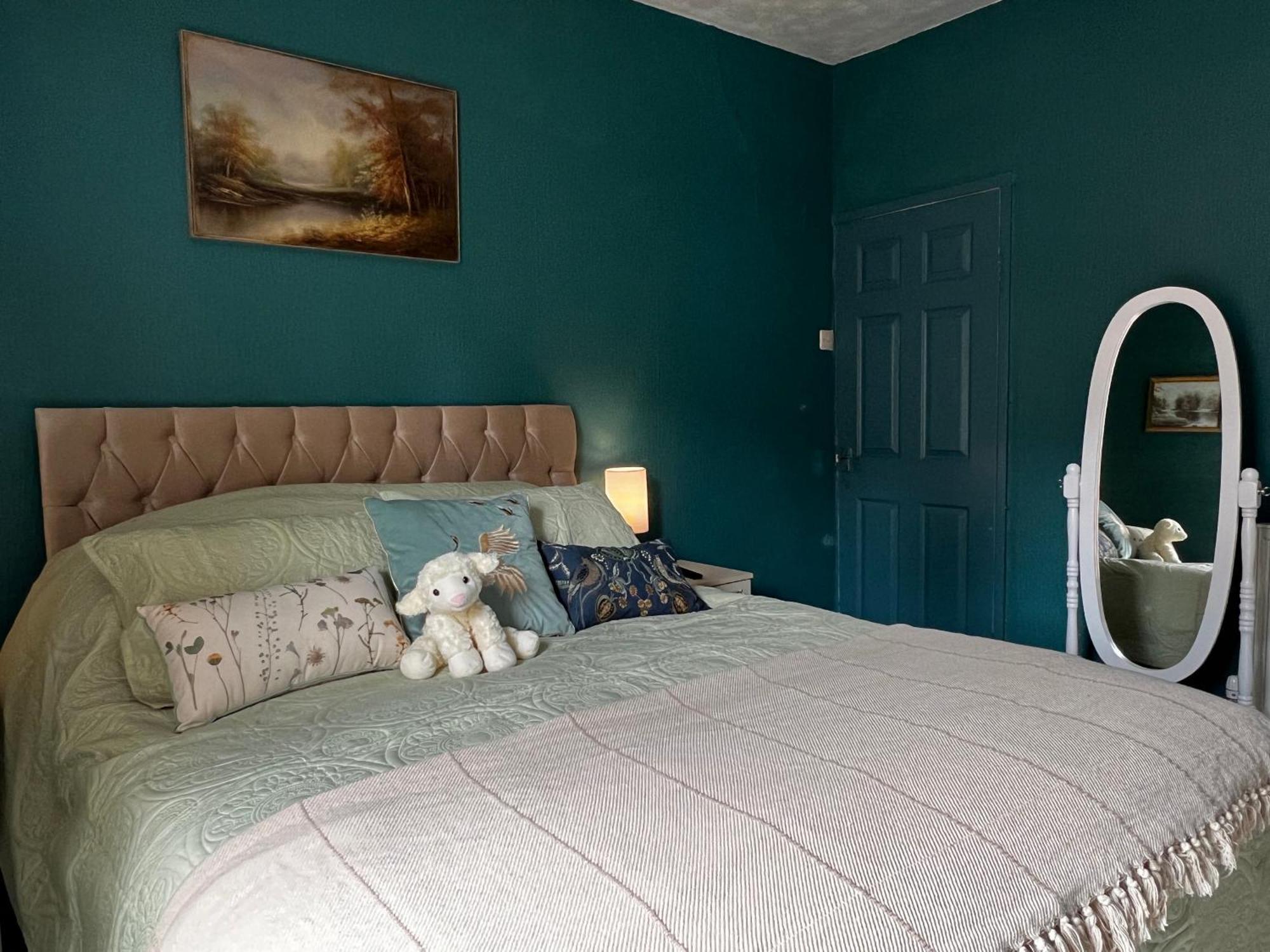 Robin'S Hollow: 2Bd Home Near Wrexham Afc 외부 사진
