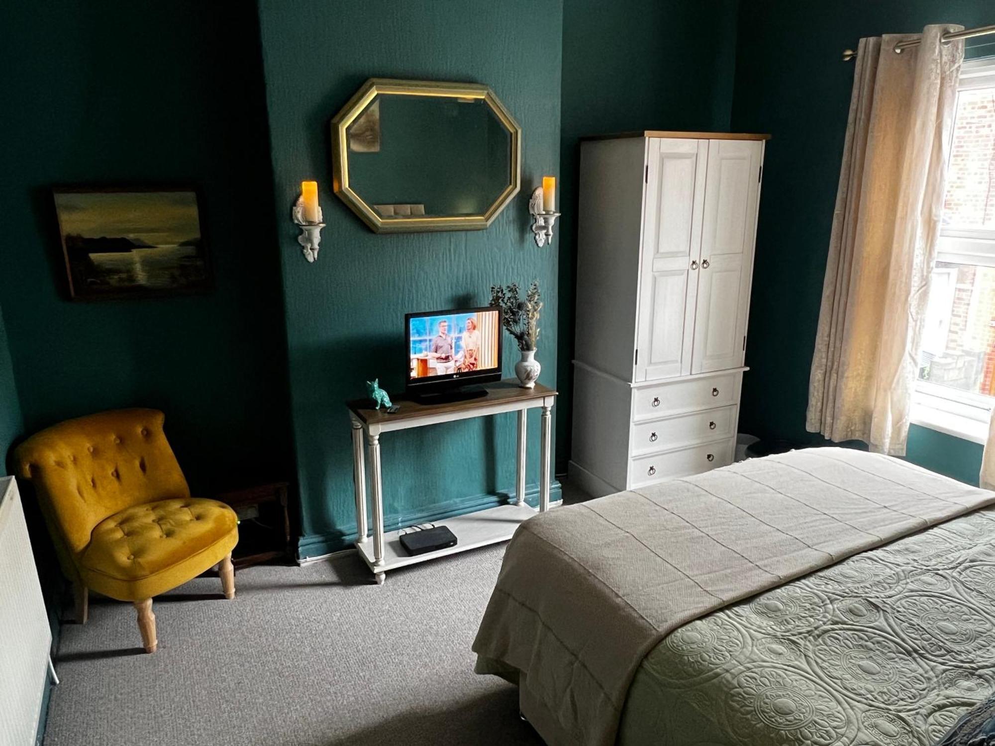 Robin'S Hollow: 2Bd Home Near Wrexham Afc 외부 사진